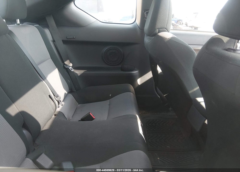 2014 SCION TC VIN: JTKJF5C72E3073202