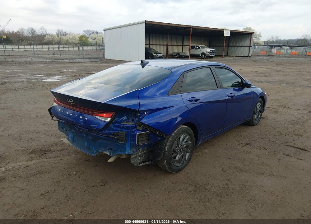 2024 HYUNDAI ELANTRA SEL VIN: KMHLM4DG5RU680799
