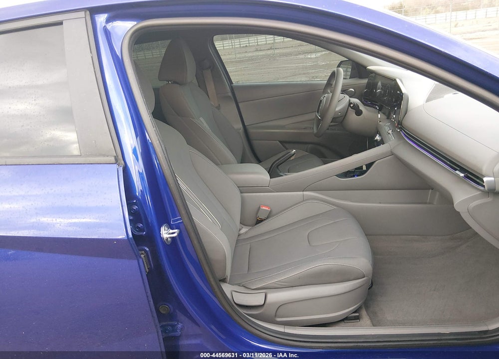 2024 HYUNDAI ELANTRA SEL VIN: KMHLM4DG5RU680799