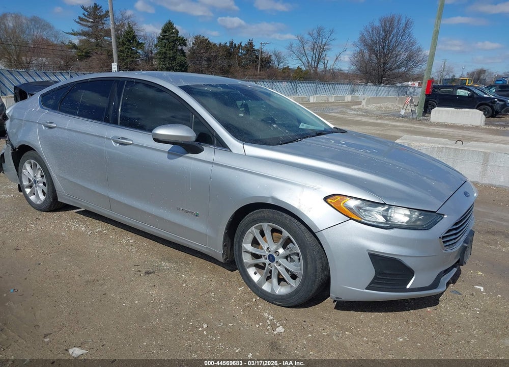 2019 FORD FUSION HYBRID SE VIN: 3FA6P0LU8KR207930