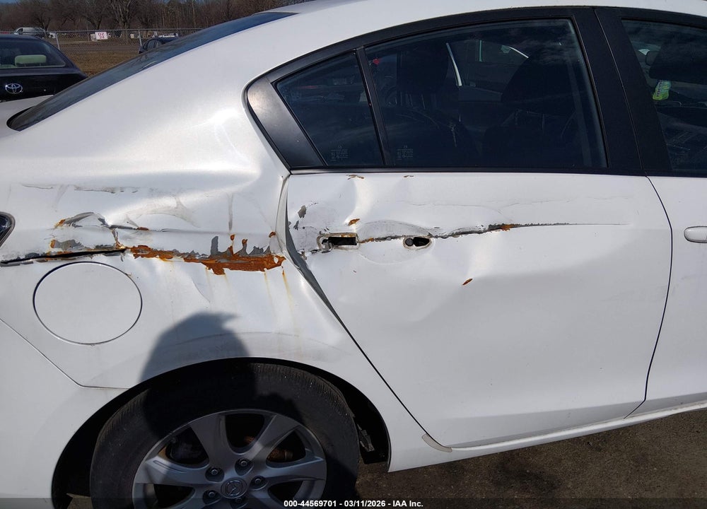 2010 MAZDA 3 I TOURING VIN: JM1BL1SG6A1245977