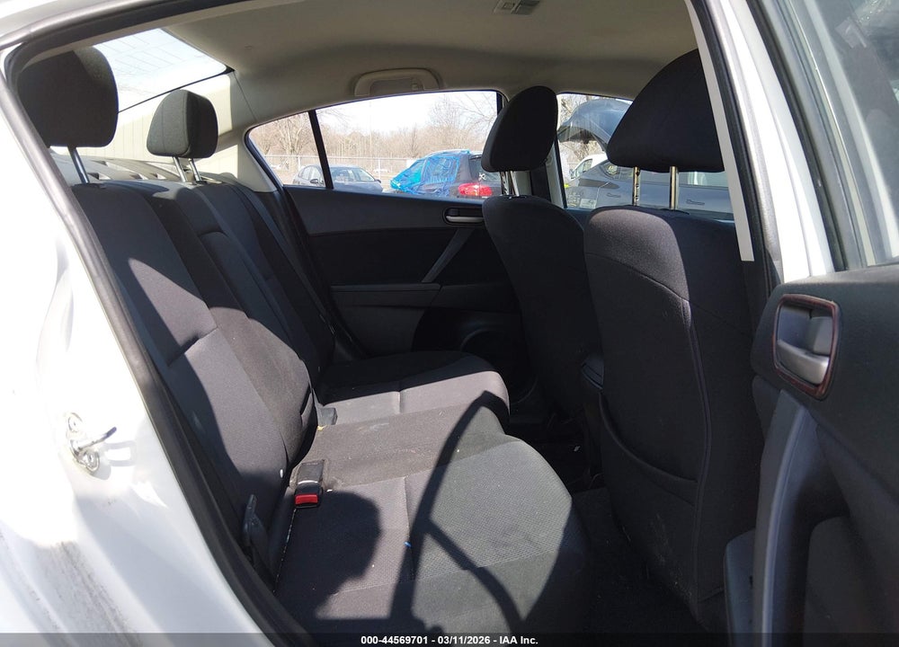2010 MAZDA 3 I TOURING VIN: JM1BL1SG6A1245977