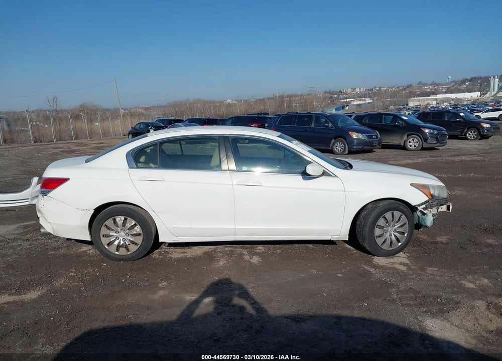 2012 HONDA ACCORD 2.4 LX VIN: 1HGCP2F39CA015182
