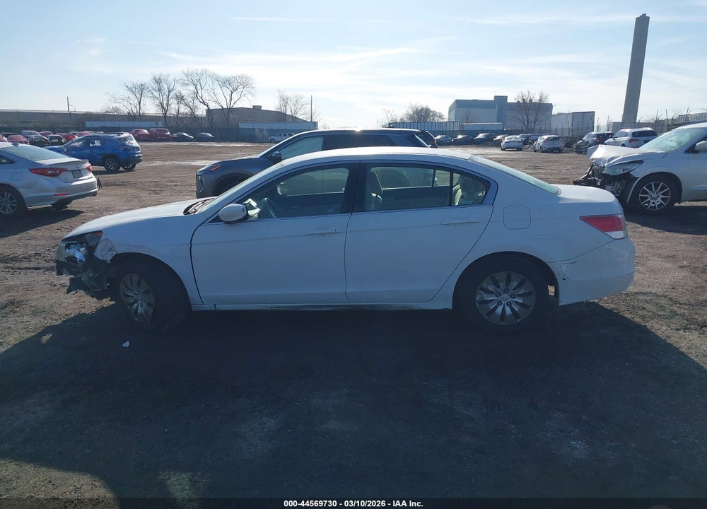 2012 HONDA ACCORD 2.4 LX VIN: 1HGCP2F39CA015182