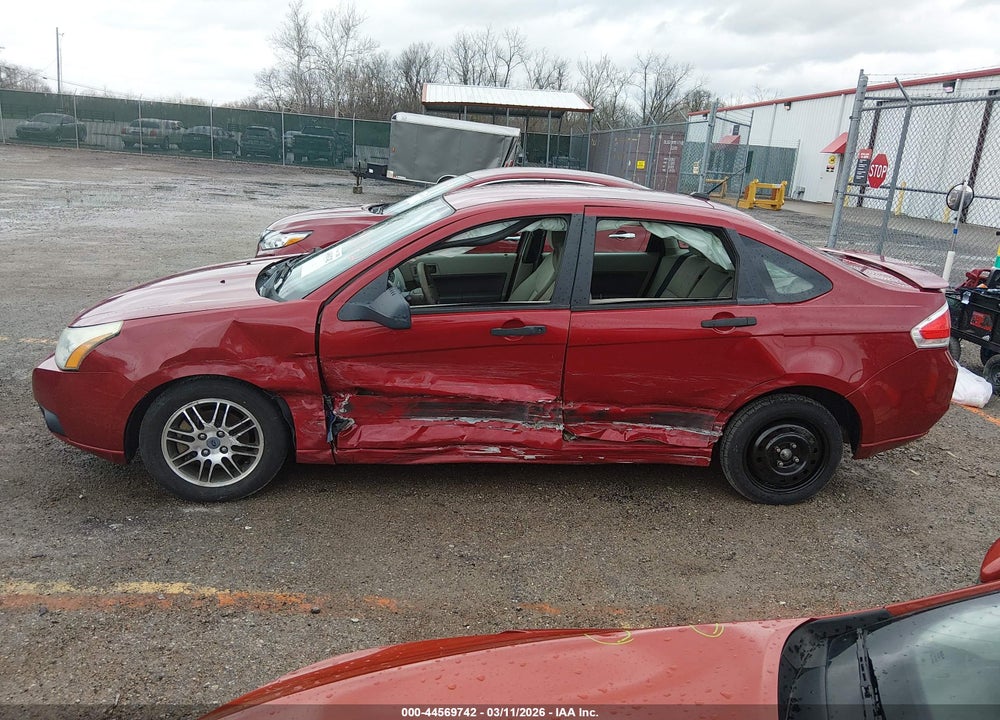 2010 FORD FOCUS SE VIN: 1FAHP3FN0AW162184