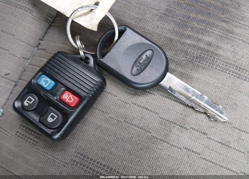 2010 FORD FOCUS SE VIN: 1FAHP3FN0AW162184