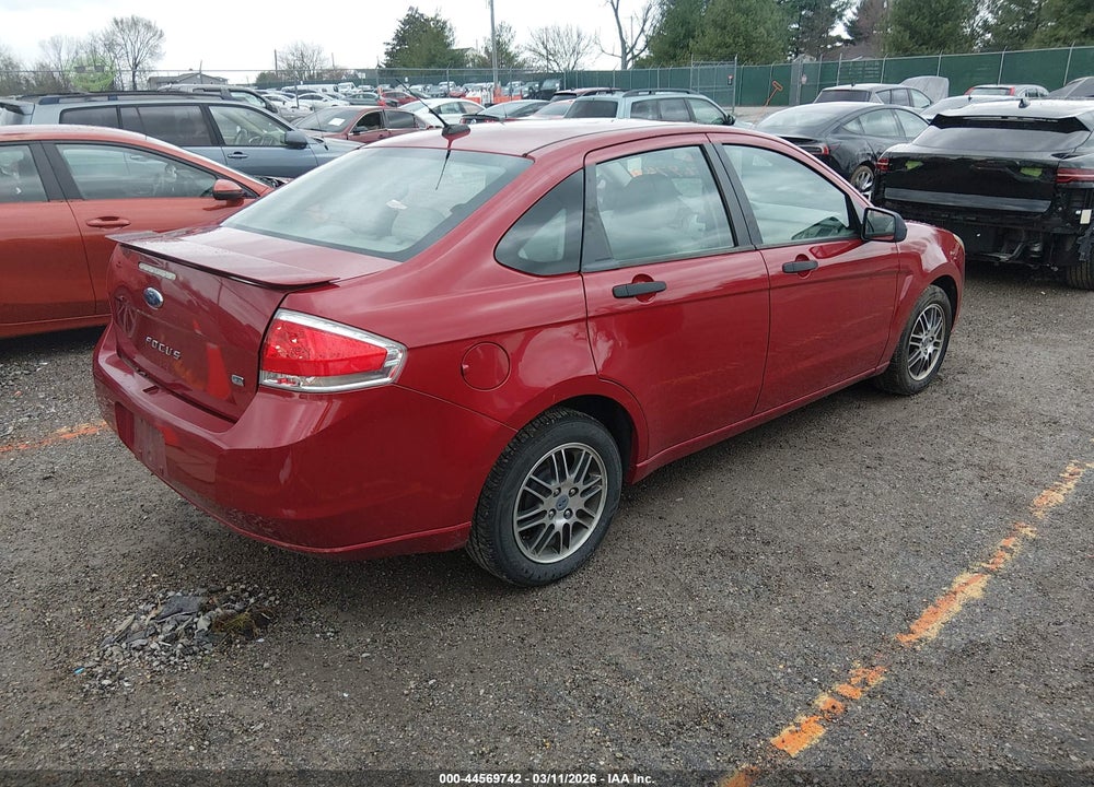 2010 FORD FOCUS SE VIN: 1FAHP3FN0AW162184