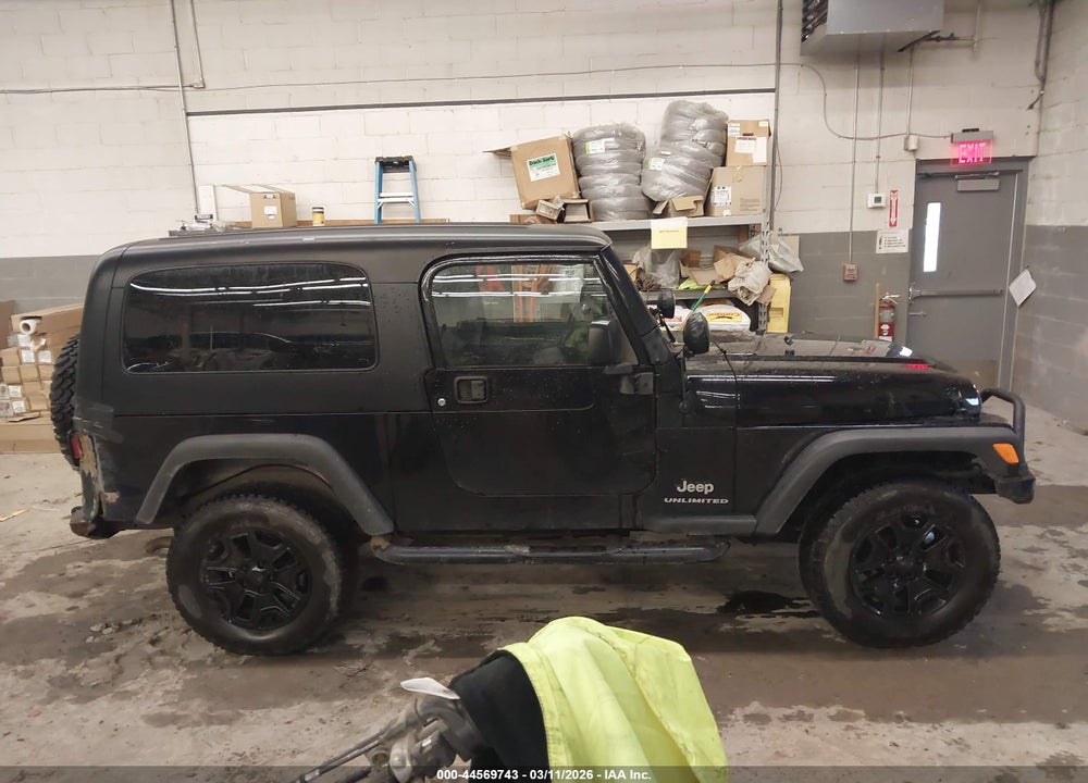 2005 JEEP WRANGLER UNLIMITED VIN: 1J4FA44S85P317513