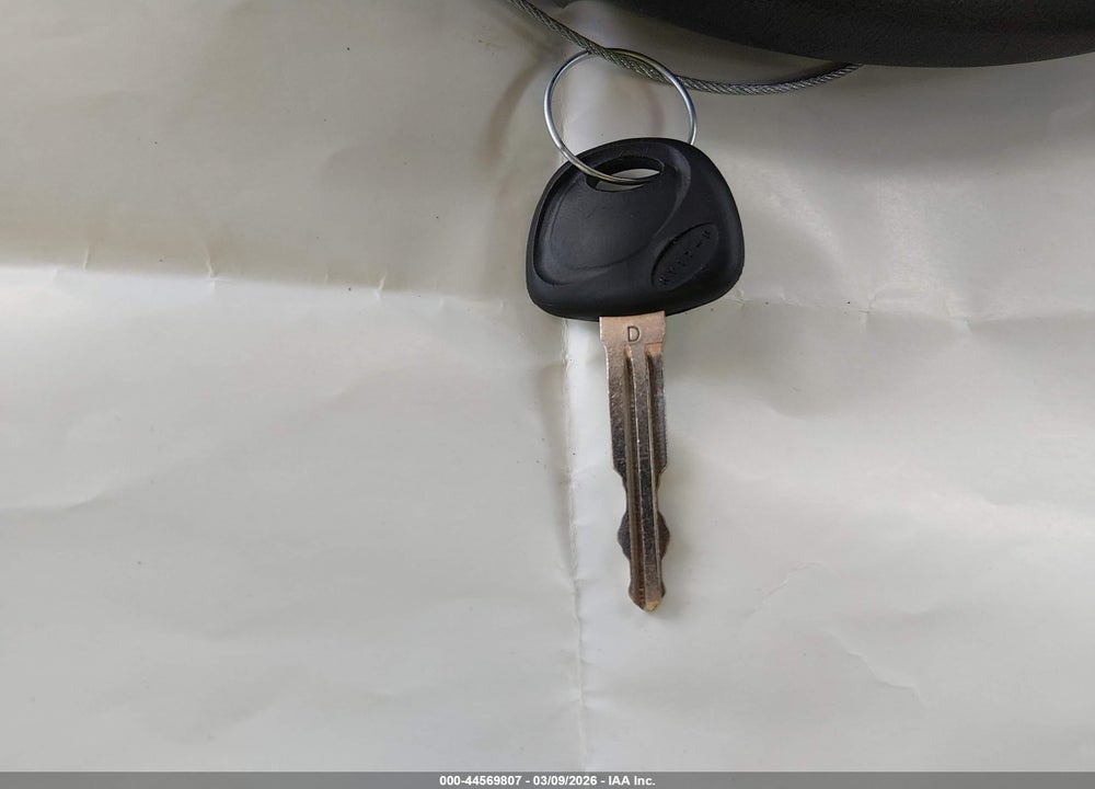 2010 HYUNDAI ELANTRA GLS VIN: KMHDU4AD5AU848797