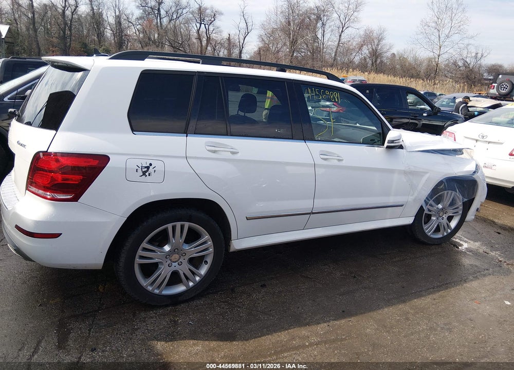 2015 MERCEDES-BENZ GLK 350 4MATIC VIN: WDCGG8JB9FG411111