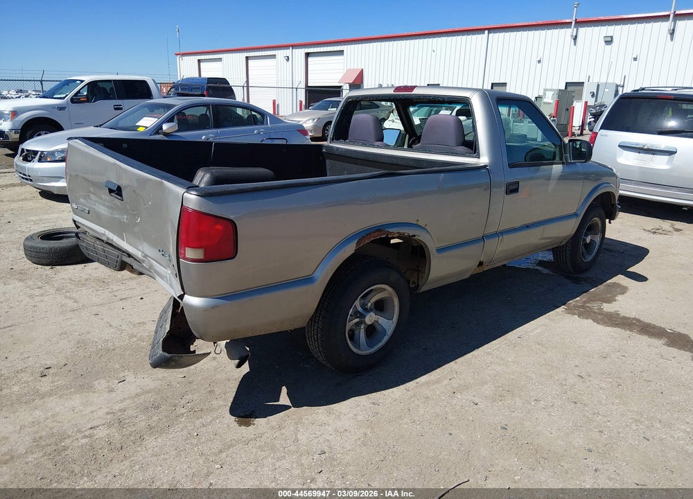 2003 CHEVROLET S-10 VIN: 1GCCS14X138123655
