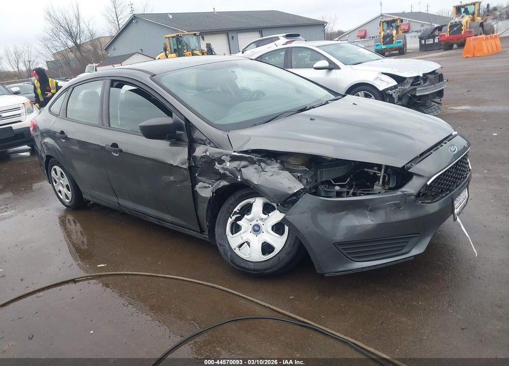 2015 FORD FOCUS S VIN: 1FADP3E25FL373833