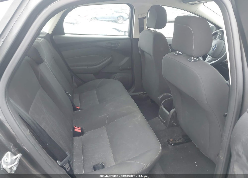 2015 FORD FOCUS S VIN: 1FADP3E25FL373833