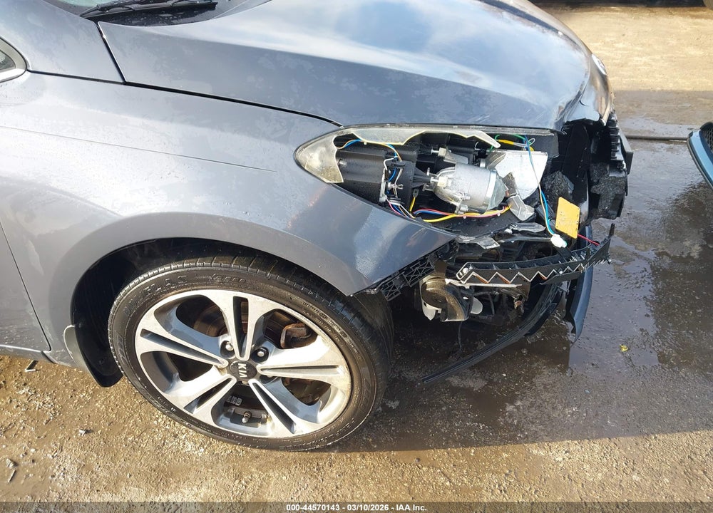 2014 KIA FORTE EX VIN: KNAFX4A84E5138732