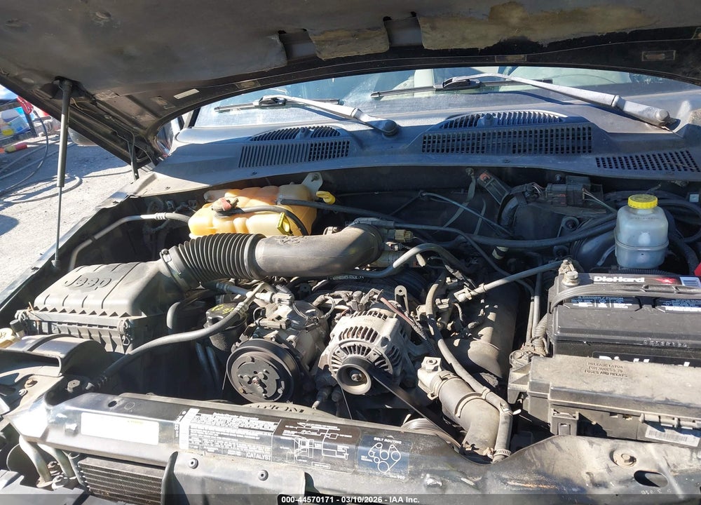 2005 JEEP LIBERTY SPORT VIN: 1J4GL48K75W620832