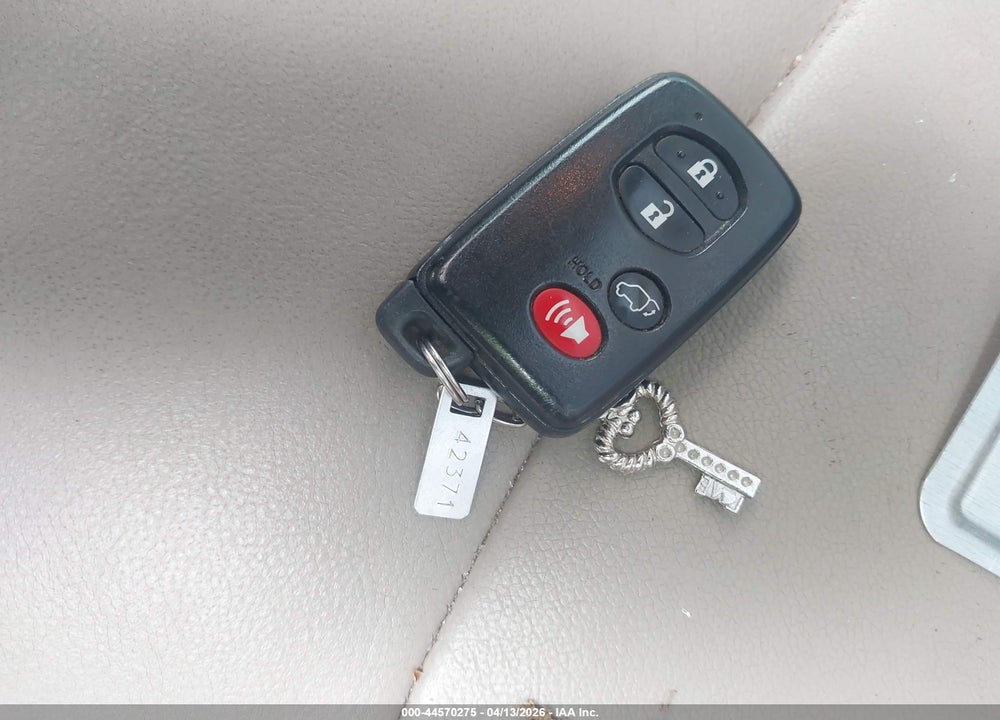2010 TOYOTA HIGHLANDER LIMITED V6 VIN: 5TDYK3EH0AS012211