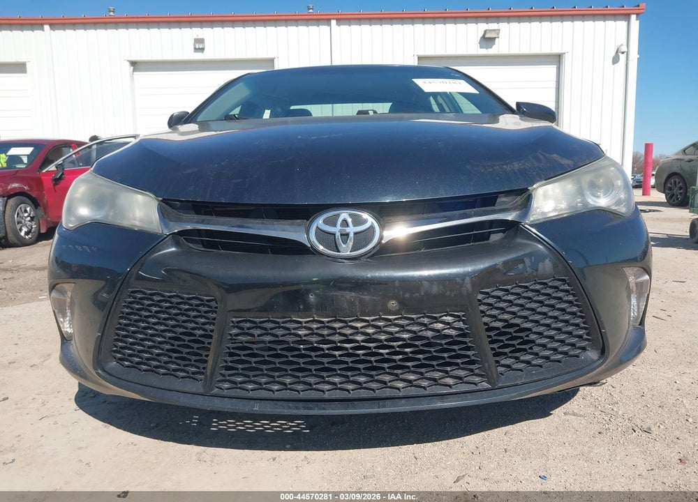 2016 TOYOTA CAMRY SE VIN: 4T1BF1FK1GU525718