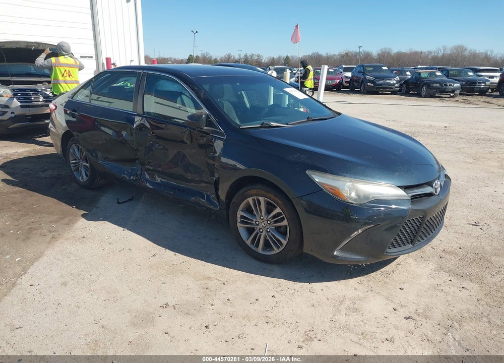 2016 TOYOTA CAMRY SE VIN: 4T1BF1FK1GU525718