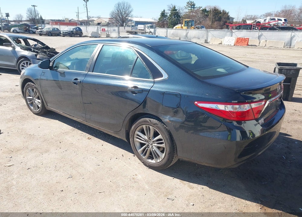 2016 TOYOTA CAMRY SE VIN: 4T1BF1FK1GU525718