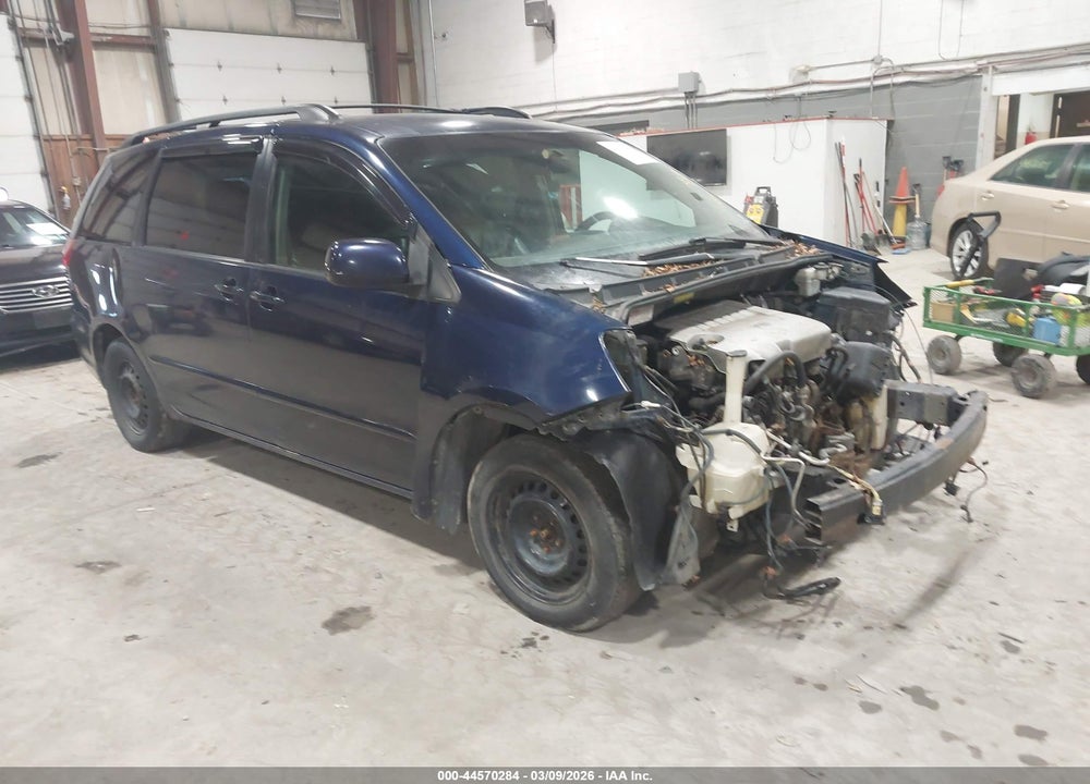 2007 TOYOTA SIENNA XLE VIN: 5TDZK22C47S065641