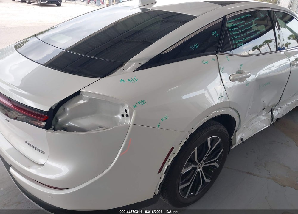 2024 TOYOTA CROWN LIMITED VIN: JTDAAAAF7R3024463