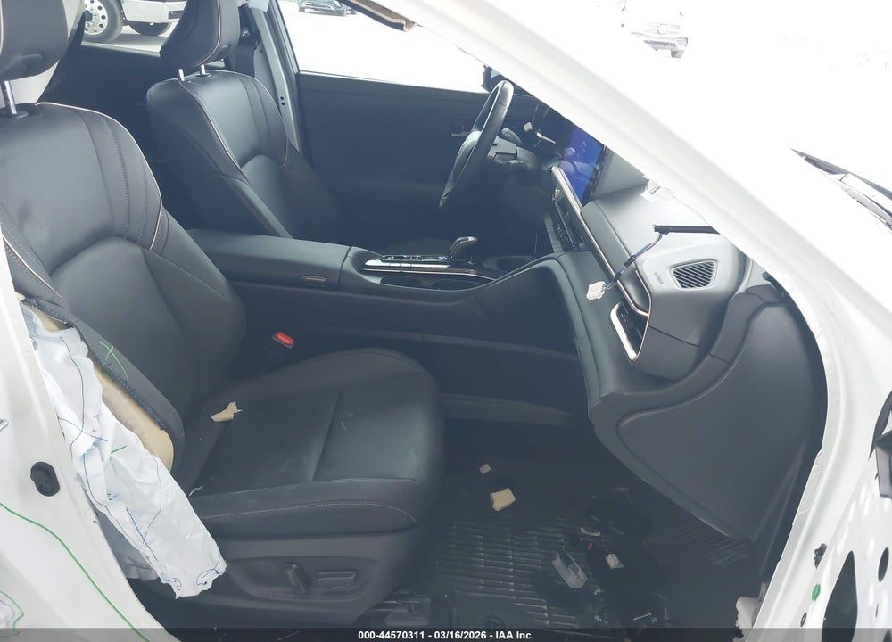 2024 TOYOTA CROWN LIMITED VIN: JTDAAAAF7R3024463