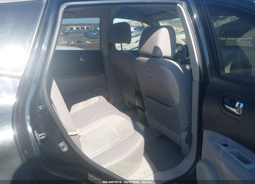 2010 NISSAN ROGUE S VIN: JN8AS5MV0AW610937