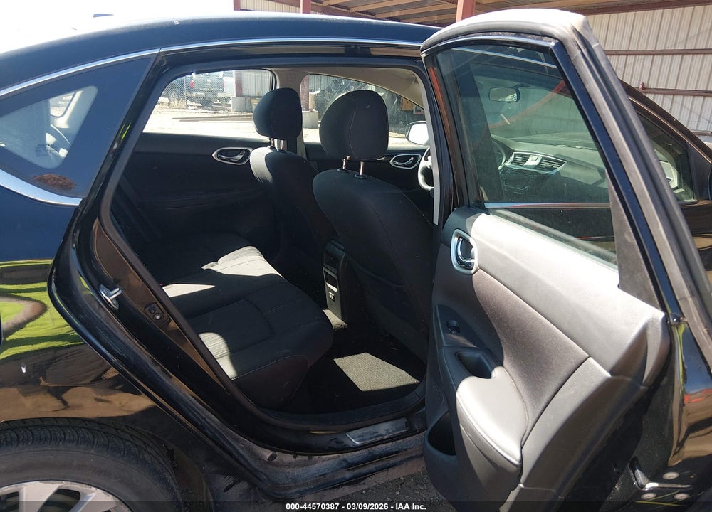 2018 NISSAN SENTRA SV VIN: 3N1AB7AP8JY341675