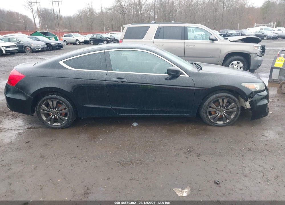 2011 HONDA ACCORD 2.4 EX-L VIN: 1HGCS1B81BA000197