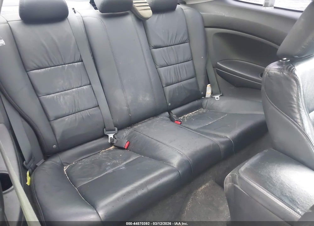 2011 HONDA ACCORD 2.4 EX-L VIN: 1HGCS1B81BA000197