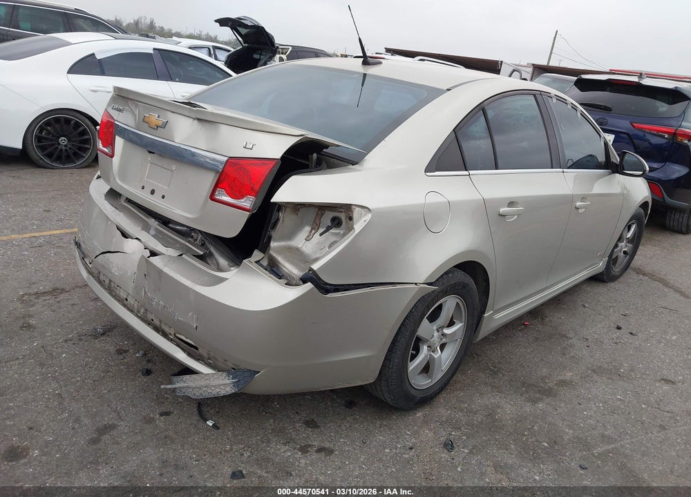 2014 CHEVROLET CRUZE 1LT AUTO VIN: 1G1PC5SB4E7281051