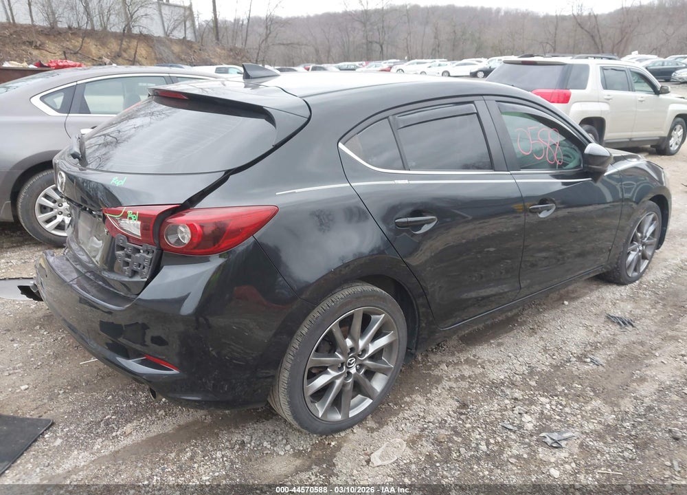2018 MAZDA 3 GRAND TOURING VIN: 3MZBN1M38JM241692