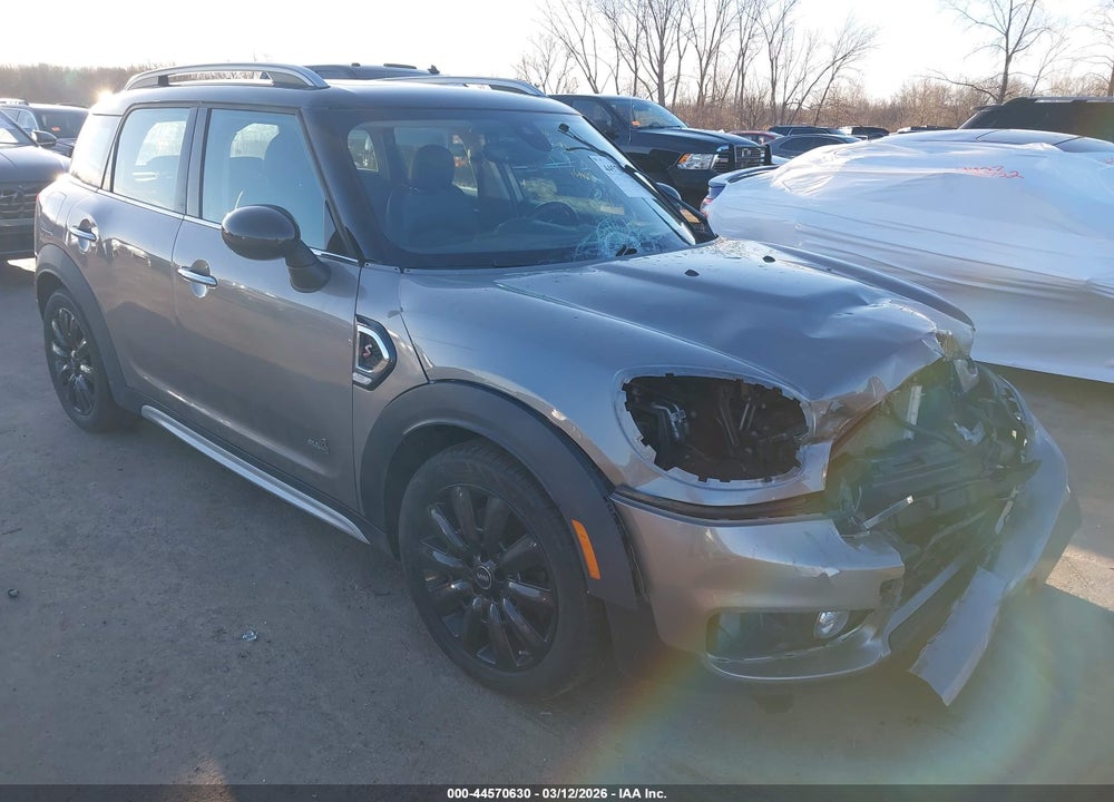 2019 MINI COUNTRYMAN COOPER S VIN: WMZYT5C54K3G92430