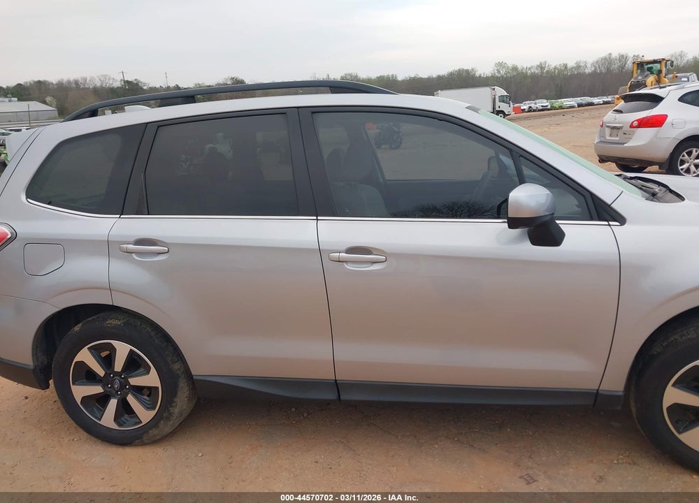 2017 SUBARU FORESTER 2.5I LIMITED VIN: JF2SJAJC7HH452336