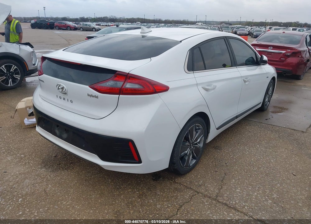 2018 HYUNDAI IONIQ HYBRID LIMITED VIN: KMHC05LC3JU065639
