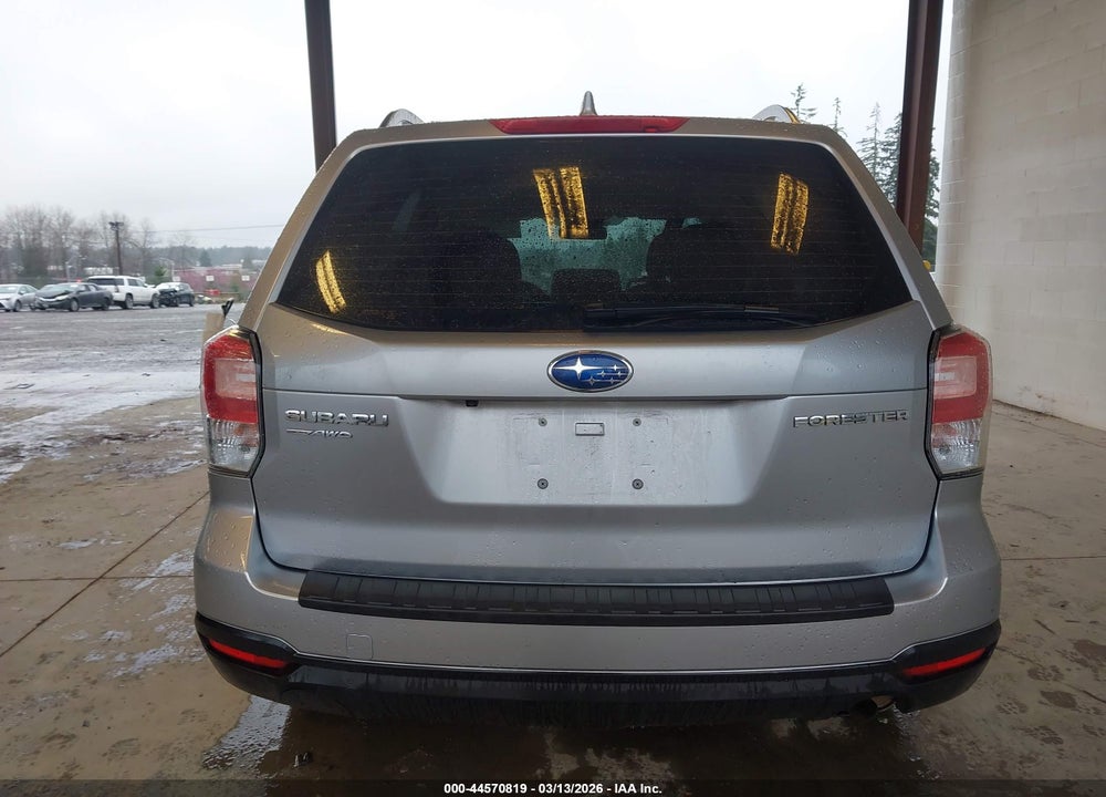 2018 SUBARU FORESTER 2.5I VIN: JF2SJABC5JH608166