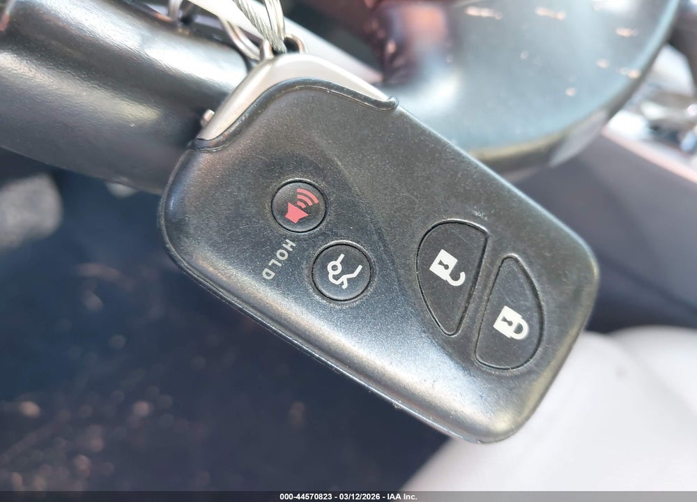 2012 LEXUS IS 250C VIN: JTHFF2C22C2526364
