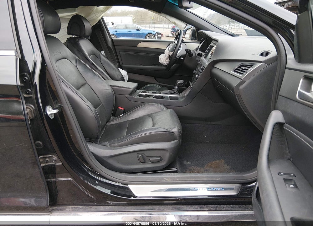2015 HYUNDAI SONATA LIMITED 2.0T VIN: 5NPE34AB1FH178094