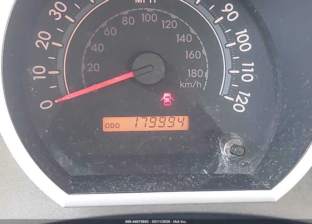2010 TOYOTA SEQUOIA SR5 5.7L V8 VIN: 5TDZY5G14AS029270