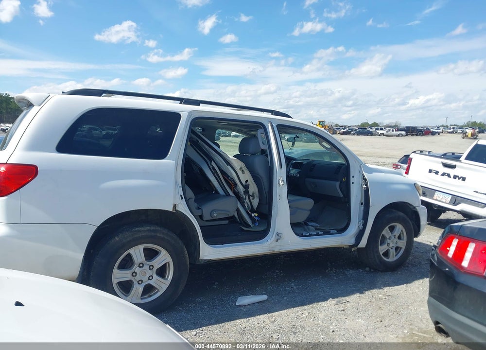 2010 TOYOTA SEQUOIA SR5 5.7L V8 VIN: 5TDZY5G14AS029270