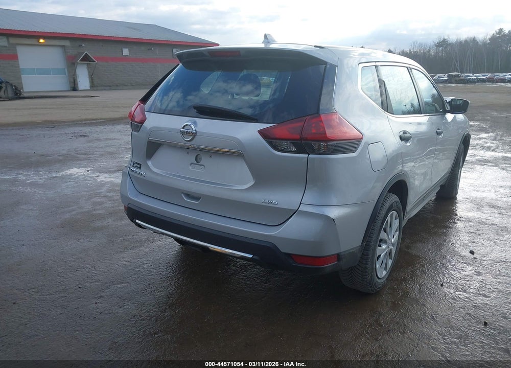 2019 NISSAN ROGUE S VIN: 5N1AT2MV4KC796763