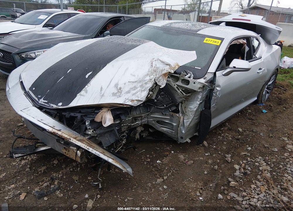 2017 CHEVROLET CAMARO 1LT VIN: 1G1FB1RS6H0106228