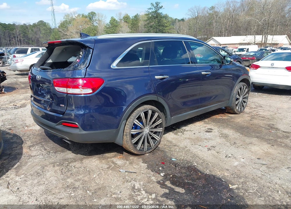2016 KIA SORENTO 2.4L LX VIN: 5XYPG4A31GG059671