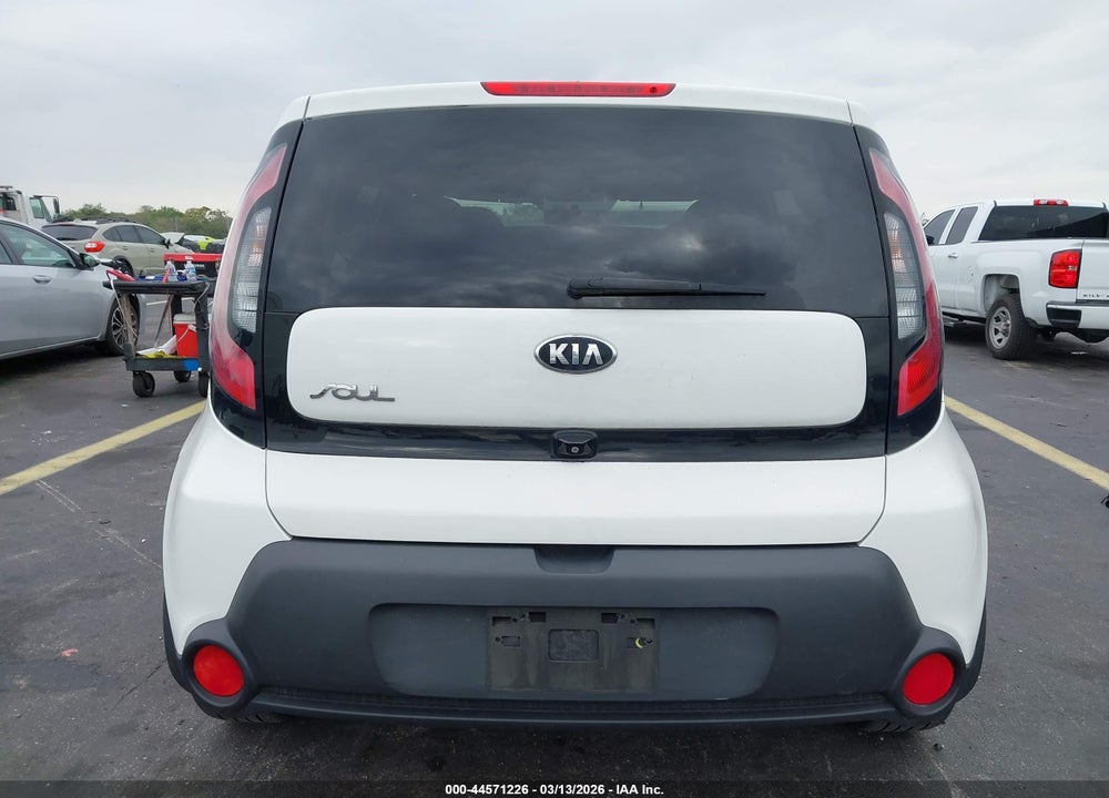 2014 KIA SOUL + VIN: KNDJP3A55E7025499