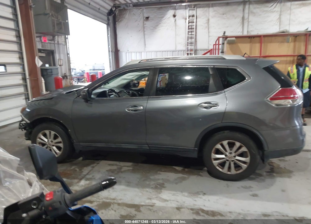 2014 NISSAN ROGUE SV VIN: 5N1AT2MT9EC838900