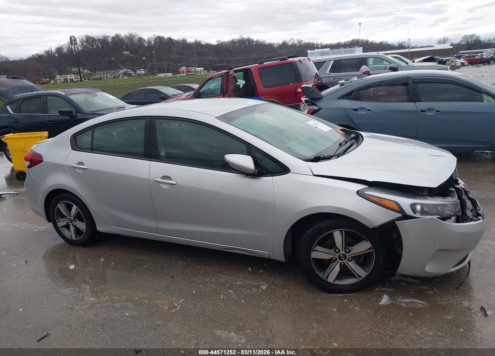 2018 KIA FORTE LX VIN: 3KPFL4A7XJE191195