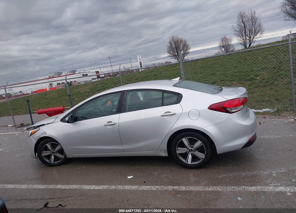 2018 KIA FORTE LX VIN: 3KPFL4A7XJE191195