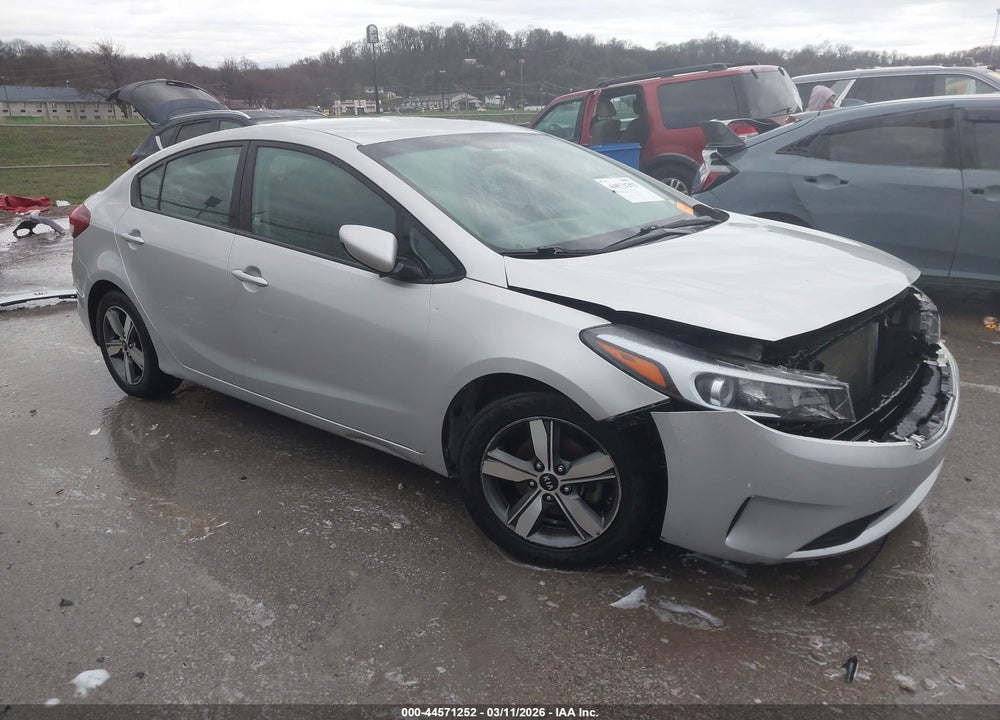 2018 KIA FORTE LX VIN: 3KPFL4A7XJE191195