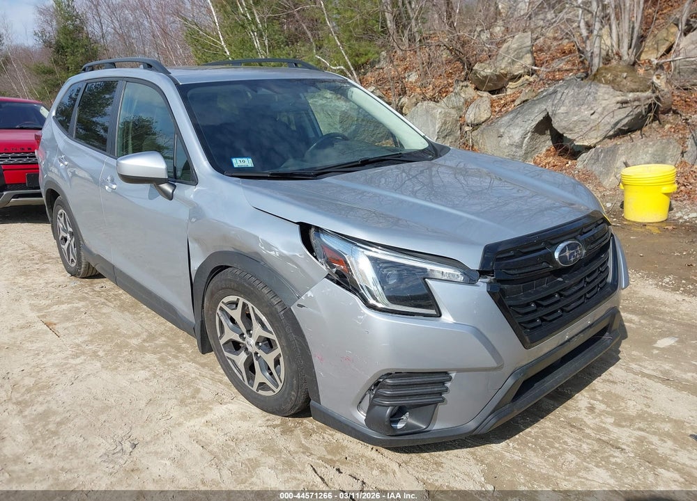 2022 SUBARU FORESTER PREMIUM VIN: JF2SKAEC9NH502088