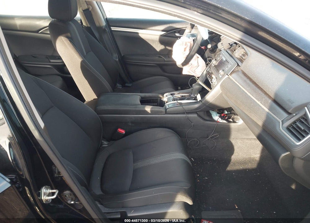 2016 HONDA CIVIC LX VIN: 19XFC2F55GE046070